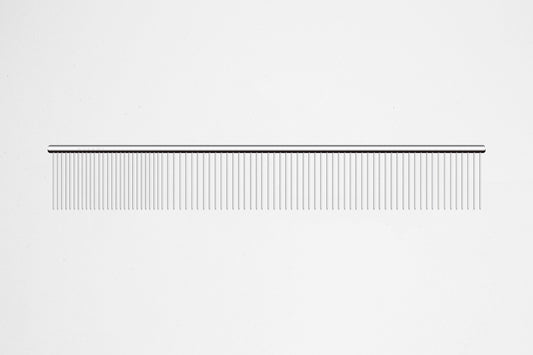 Utsumi 9 inch quarter comb for dog grooming finishing work