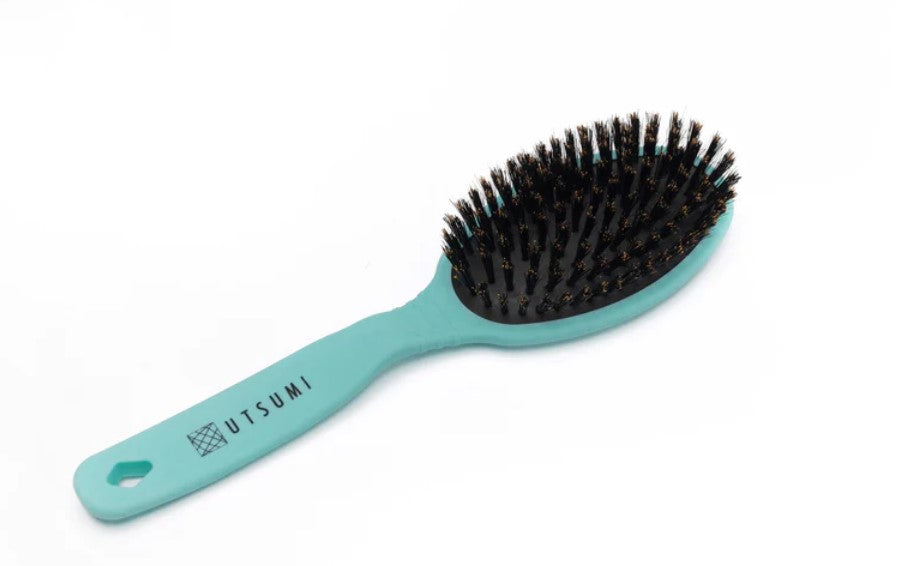 Utsumi natural bristle grooming brush for coat finishing