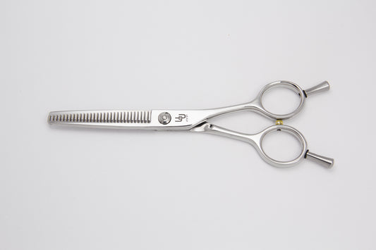 Utsumi 40 teeth thinning shear 5.75 inch blender