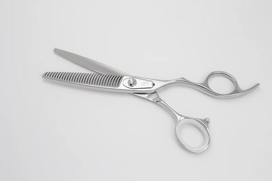 Utsumi PA30 Speedy Thinner 6 inch thinning scissors with offset handle